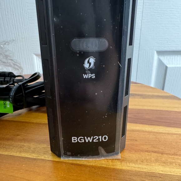 Arris AT&T BGW210-700 modem WiFi router - Picture 2 of 5